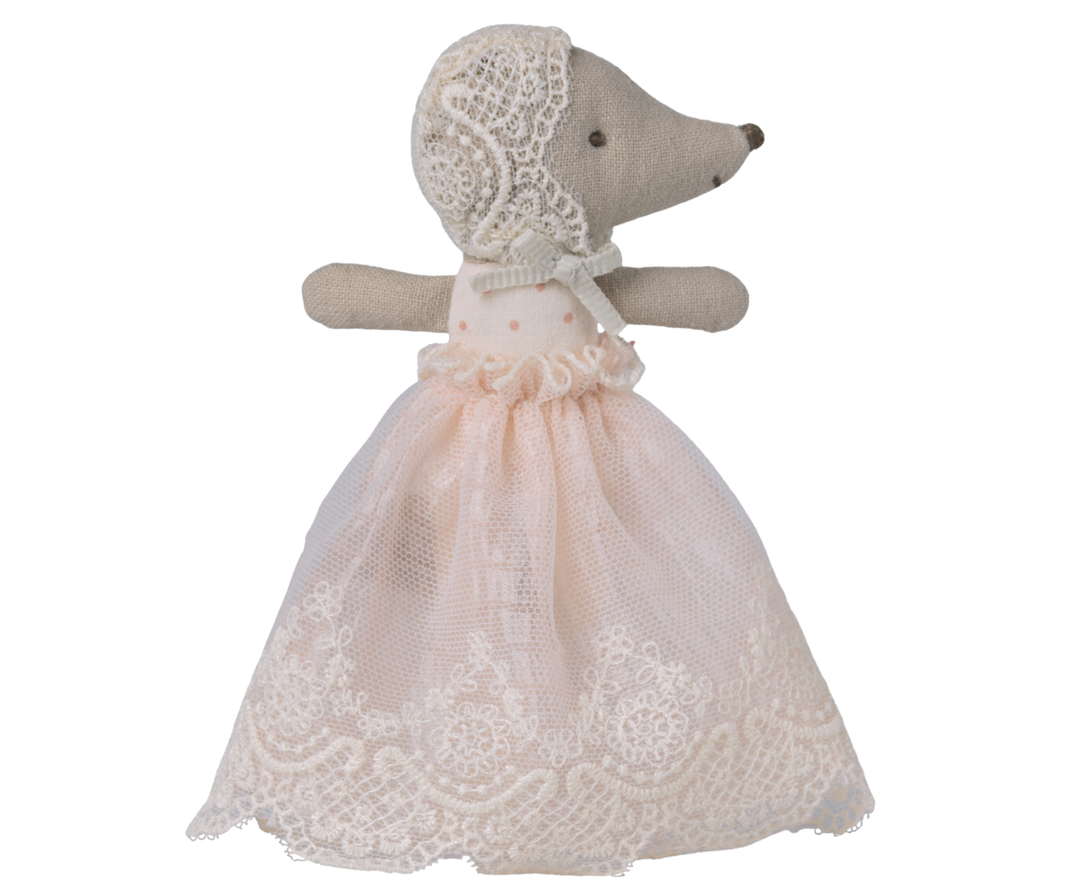 Baby Maus im Kleid – Powder