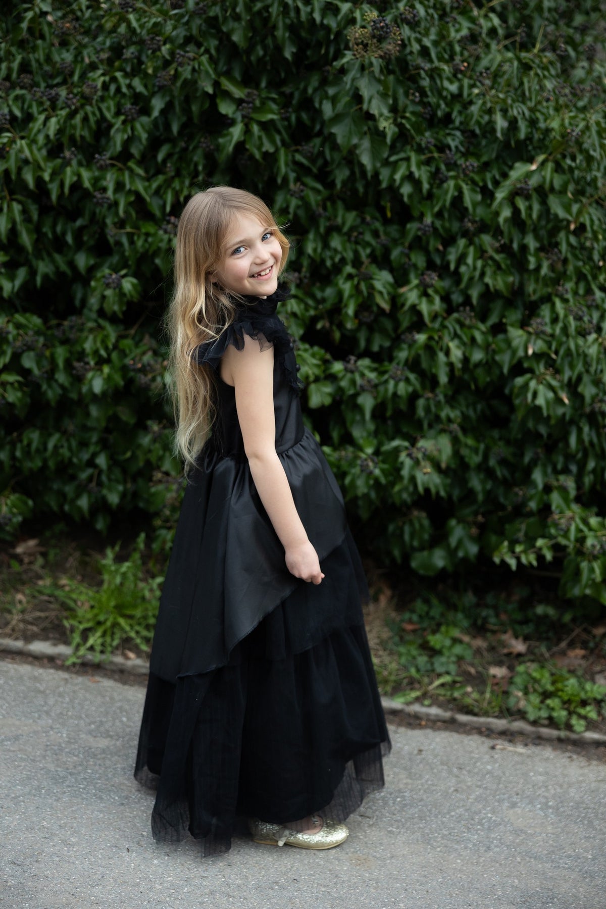 Gothic Mischief Hexenkleid 5-6 Jahre
