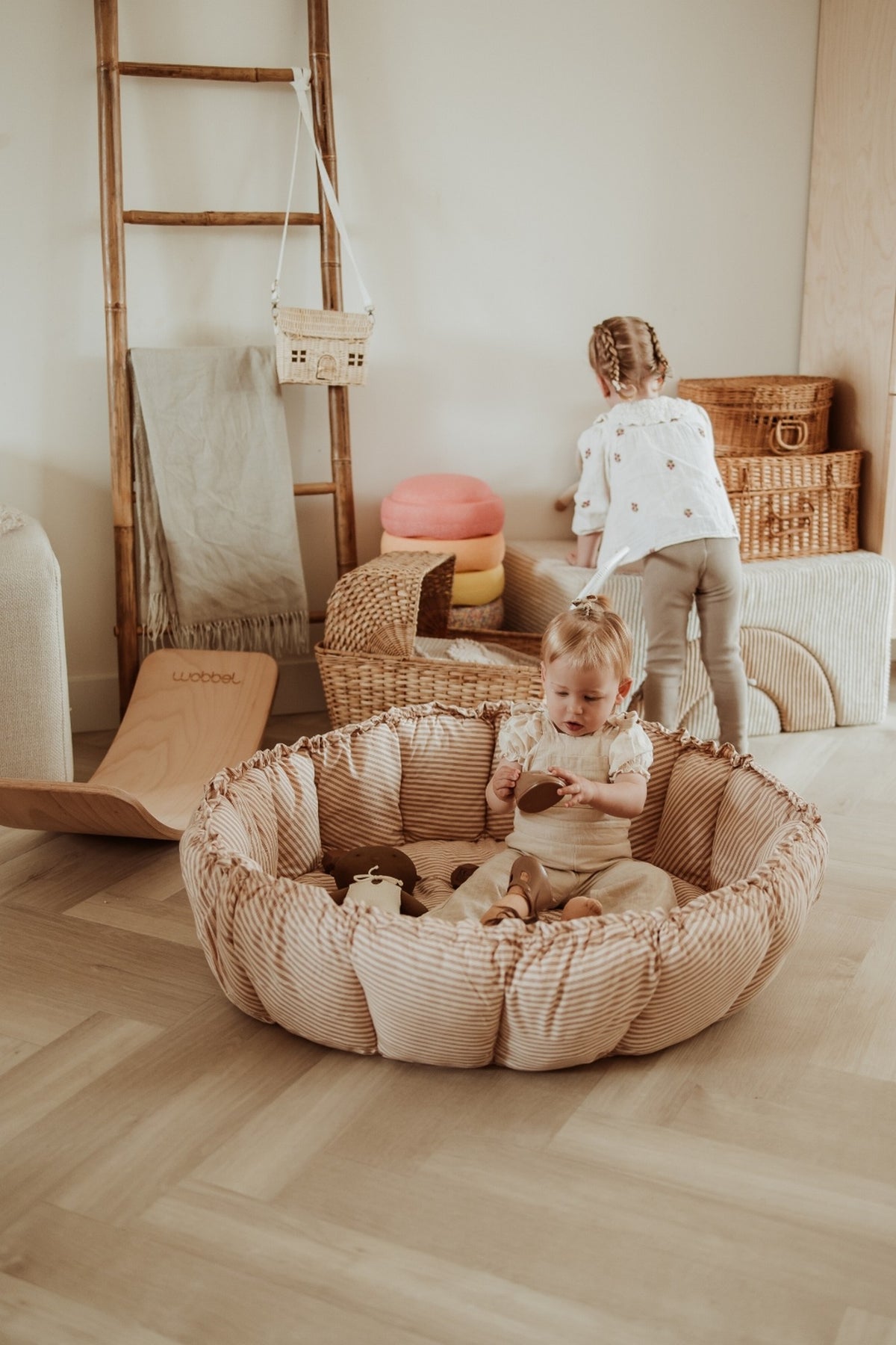 Spielmatte Bloom/ Braun gestreift