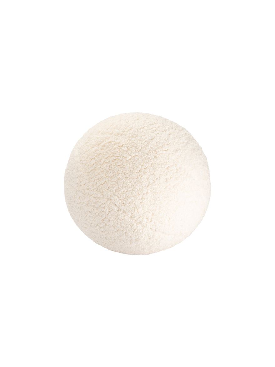 Cream white Ball Kissen made of soft teddy fabric, 35x35 cm, cozy and versatile cushion for home or travel