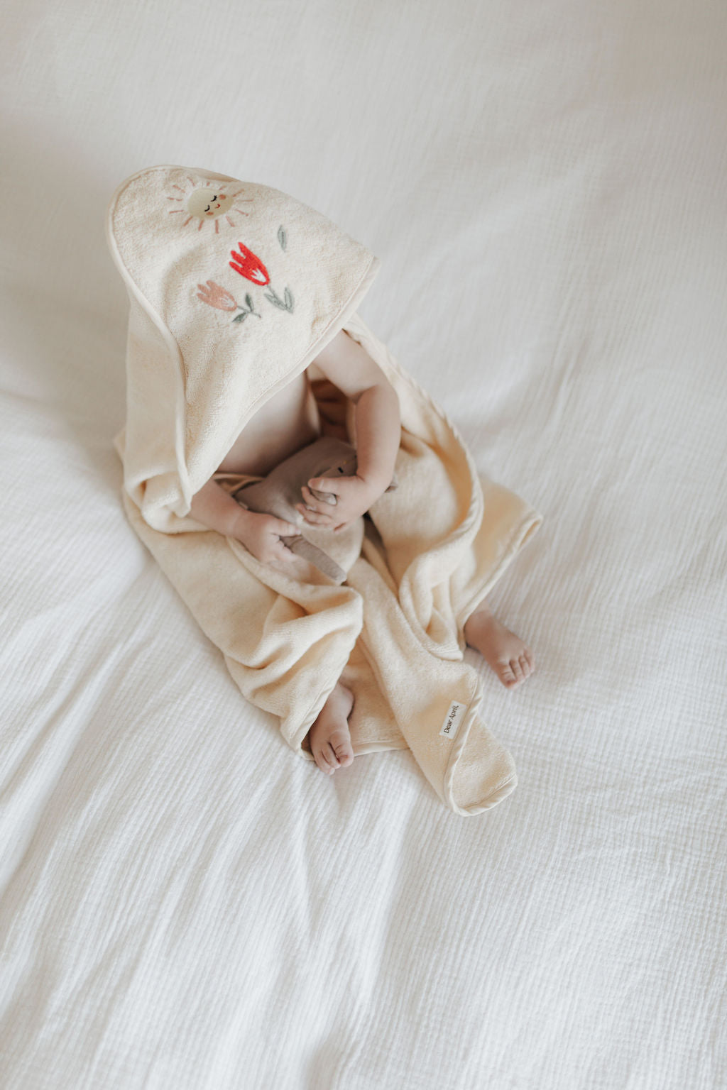 Petal Baby Kapuzenhandtuch / Harmony