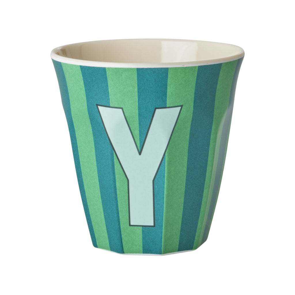 Buchstabenbecher Y aus Melamin 250 ml mit Alphabet-Print für individuelle Nutzung