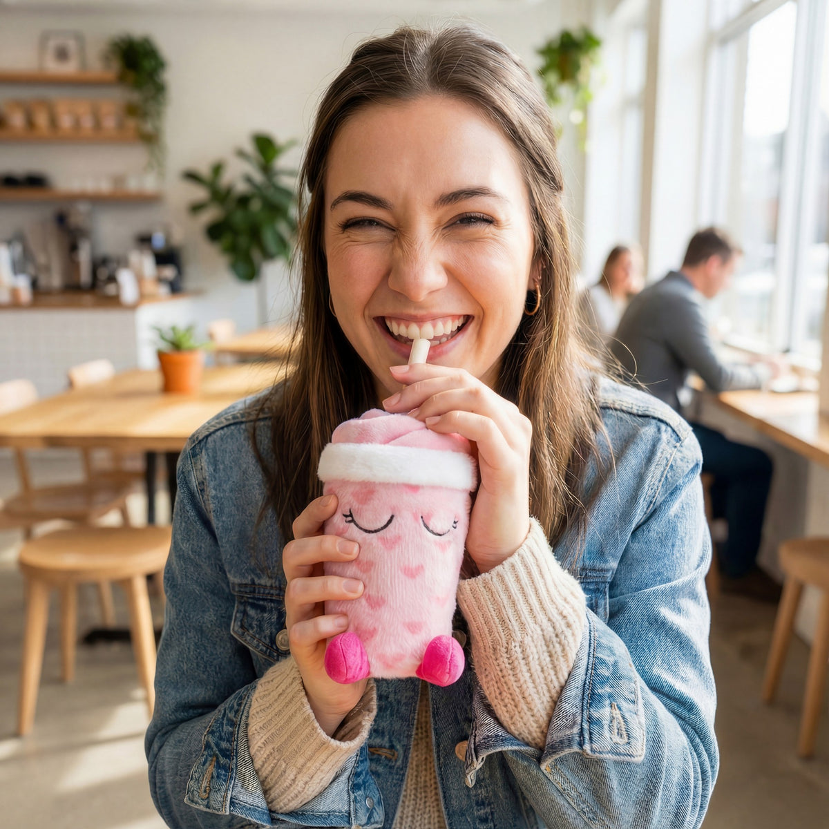 Trinkbecher mit Plüschbezug- Lulu die Liebeskäfer Fuzzie