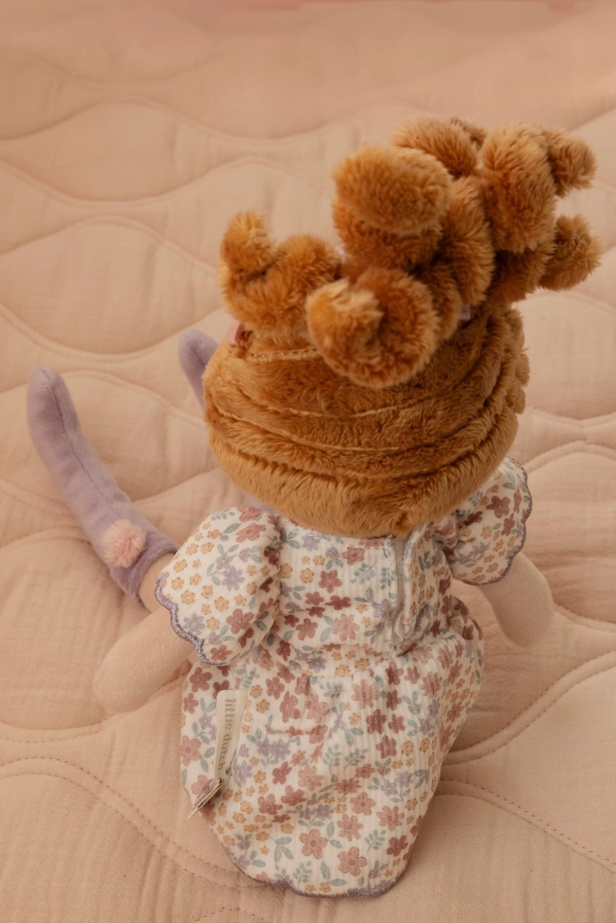 Kuschelpuppe Ava