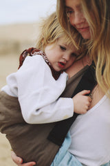 Kindertrage Leinen/ Brown