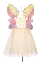 Kleid & Flügel Valerie Feeenkostüm für 3-4 Jahre mit funkelnden Pailletten und märchenhaften Farben