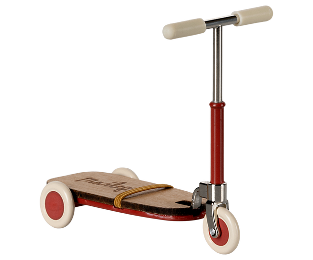 Maileg Roller rot mit Holzdetails und Metalllenker für Kinder ab 3 Jahren