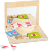 Symmetriespiel mit Spiegel wooden puzzle with mirror and geometric shapes for children