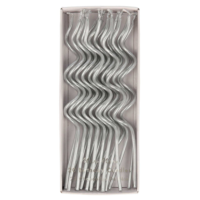 Silberne Swirly Kerzen in wirbelförmiger Form von Meri Meri, 20 Stück, 5 Zoll hohe festliche Kerzen für Torten