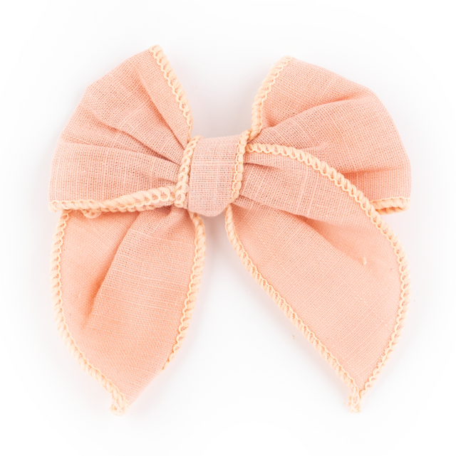 Haarspange Leinenmix in Powder Pink mit süßem Schmetterlingsdesign für Mädchen ab 3 Jahren