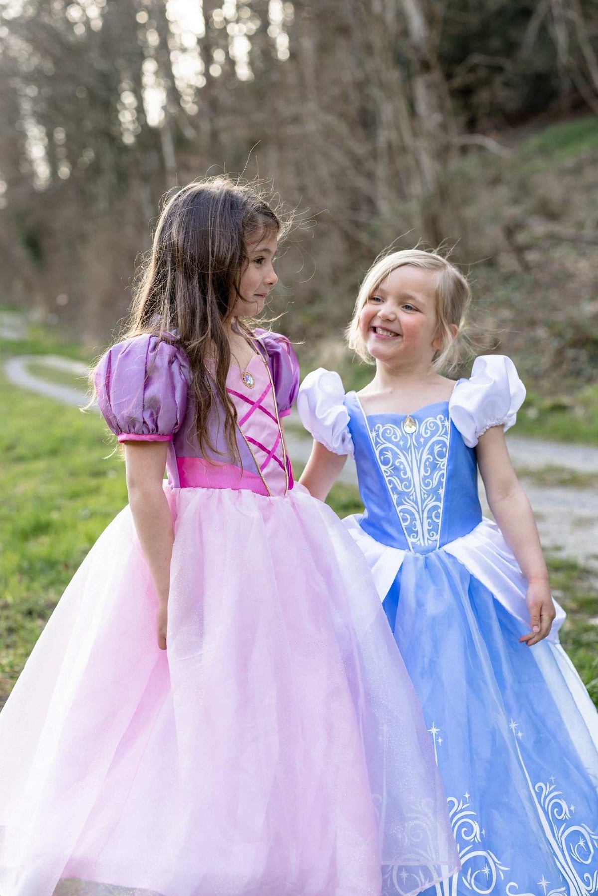 Rapunzel Kleid 5-6 Jahre