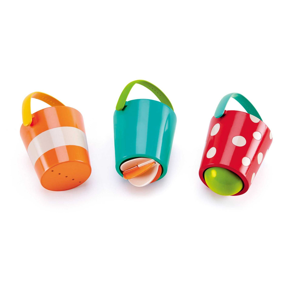 Buntes Eimer-Set von Hape aus BPA-freiem Kunststoff für Kinder ab 12 Monaten beim Wasser spielen