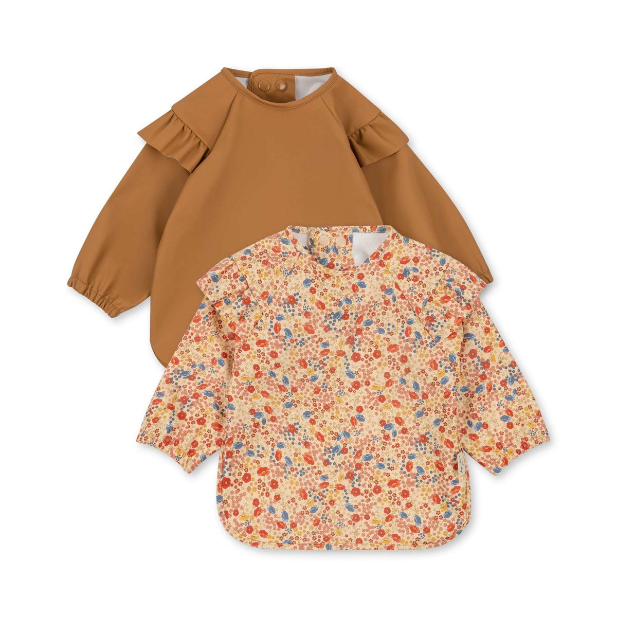 Lätzchen mit Ärmel von Konges Sløjd mit Rüschen und Druckknöpfen, 2 Stück, 100% Polyester