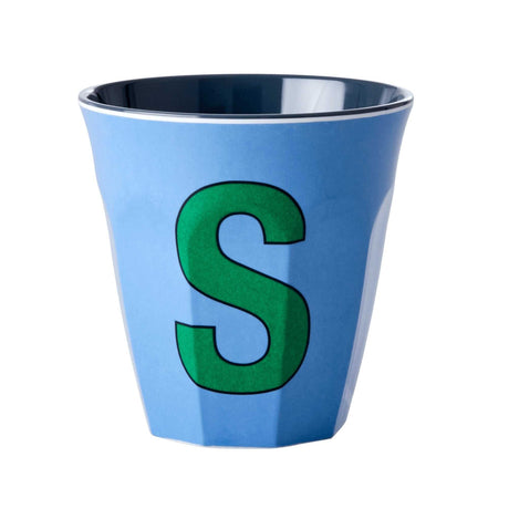 Rice Melamin Buchstabenbecher S 250ml mit Alphabetprint für individuelle Wörter