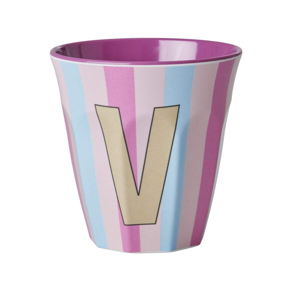 Rice Melaminbecher Buchstabenbecher V 250 ml mit Alphabet-Print, spülmaschinengeeignet, BPA-frei