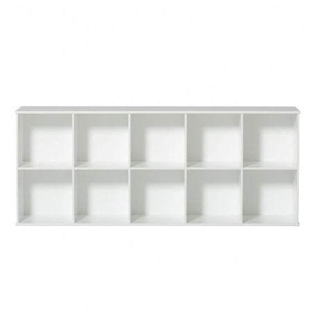 Wood Regal 5x2 mit Sockel aus der Oliver Furniture Wood Collection, nordisch, wandmontierbar und bodenstehend, kinderzimmergeeignet, 10 Fächer, nachhaltig produziert