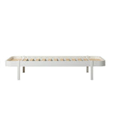 Weißer Wood Lounger Bett 90x200 cm im schlichten, zeitlosen Design für Kinder- und Jugendzimmer