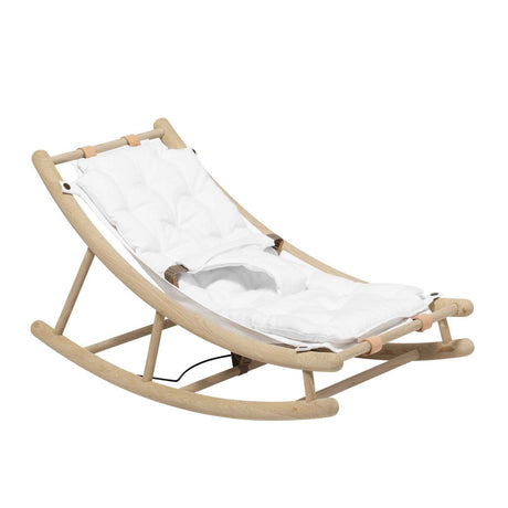 Wood Baby- & Kleinkindwippe aus weiß geölter Eiche mit Babykissen und Kleinkindsitz in nordischem Design