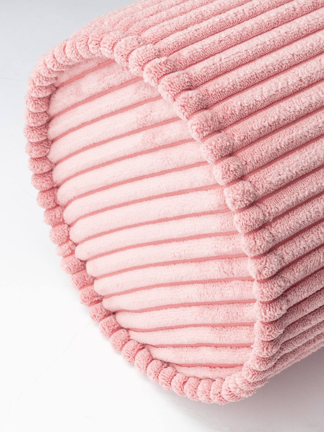 Roll Cushion/ Pink Mousse