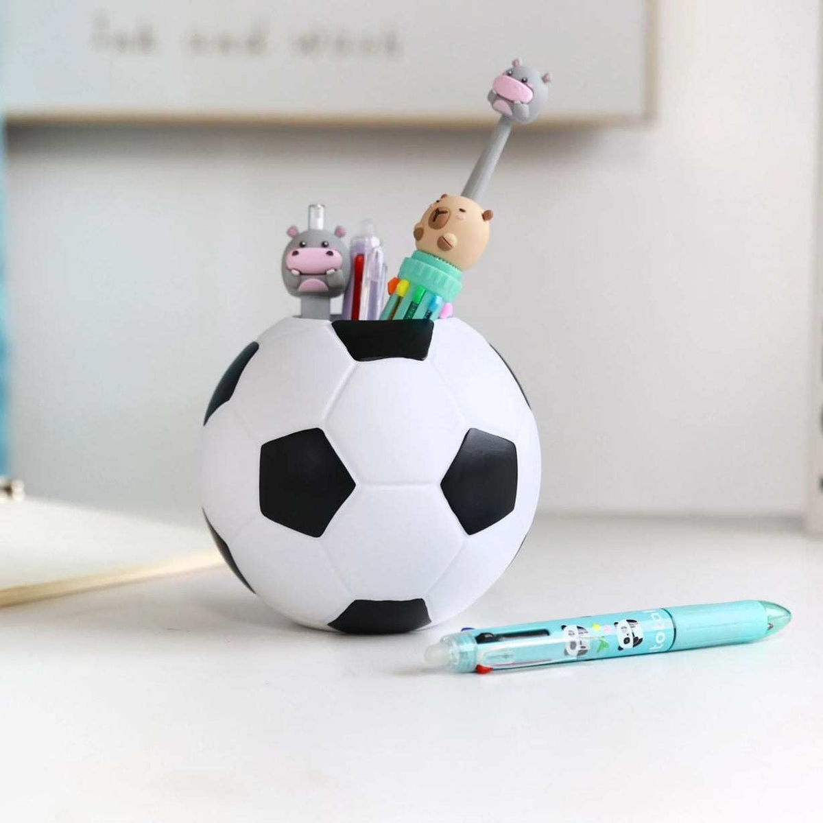 3D-Stifthalter Fußball