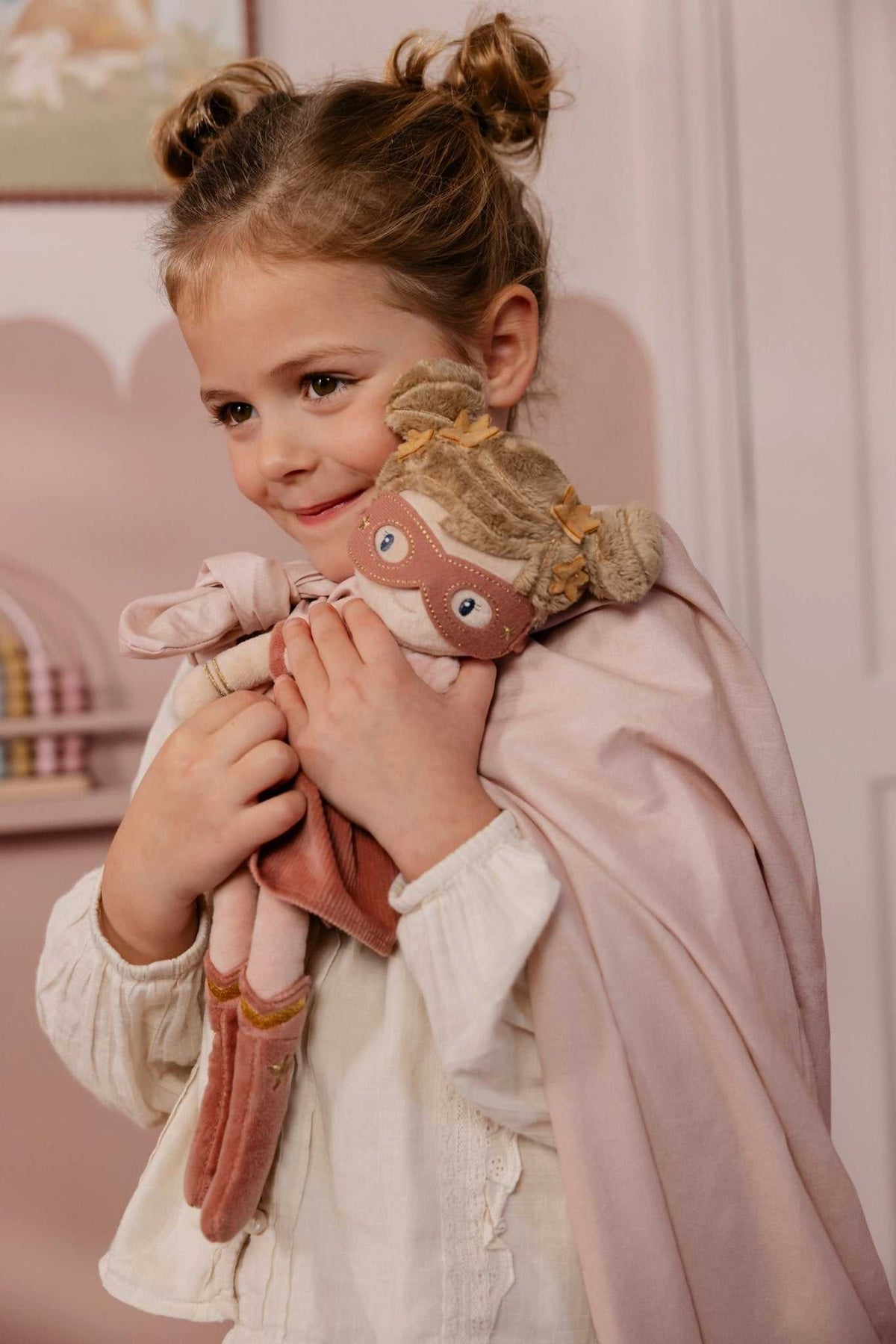 Kuschelpuppe Superheldin Rosa