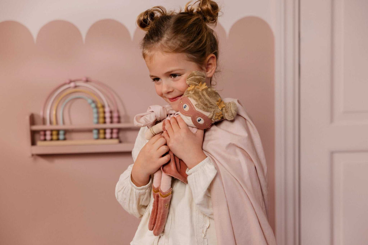 Kuschelpuppe Superheldin Rosa